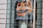 Na placu Gala i Salvador Dalí